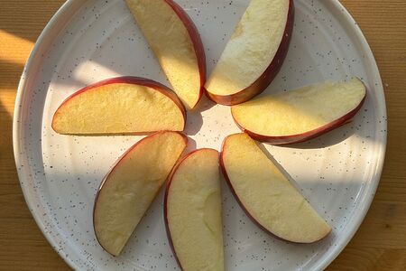 Яблочные дольки