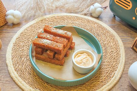 Чесночные гренки с пармезаном 