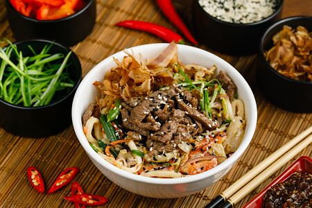 Вок Бонито с говядиной