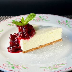 Чизкейк с вишней