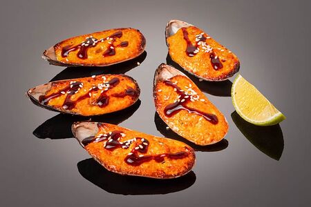 Мидии Спайси