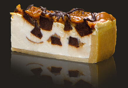 Чизкейк с брауни и карамелью