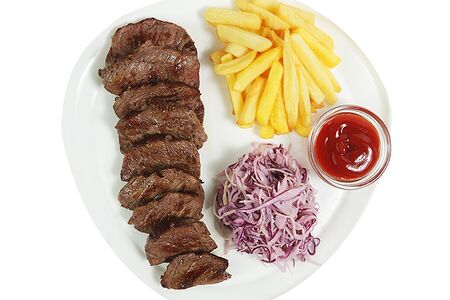 Стейк с картофелем фри