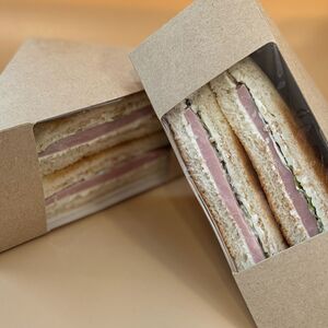 Сэндвич с ветчиной и дижонской горчицей 