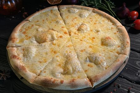 Тонкая Сырная (35 см)