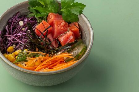 Поке с тунцом