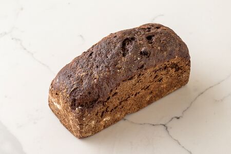 Хлеб Бородинский с печеным яблоком 