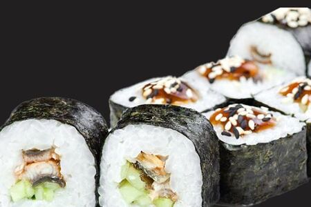 Капа маки с угрем и огурцом