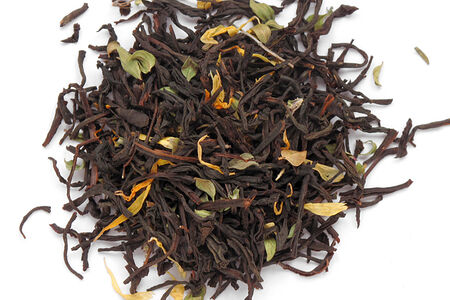 Чай черный с чабрецом и лепестками василька