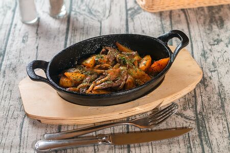 Сковородка с говядиной