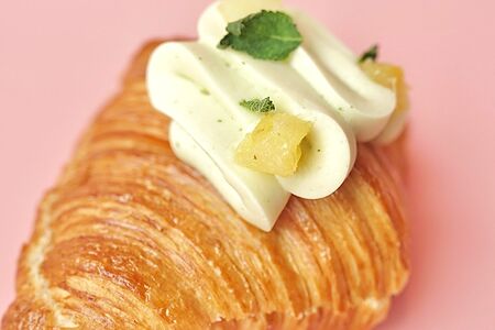 Круассан ананас-банан