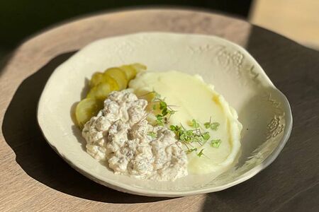 Бефстроганов с пюре