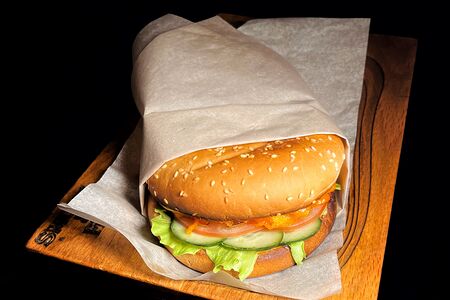 Бургер с креветками