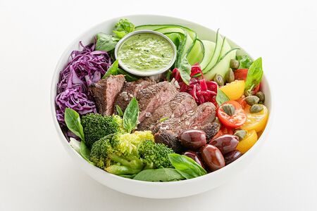 Со стейком и бурым рисом