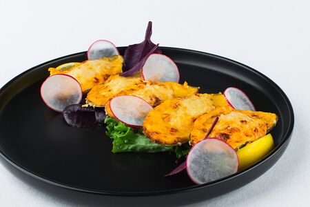 Мидии киви запеченные с сырным соусом