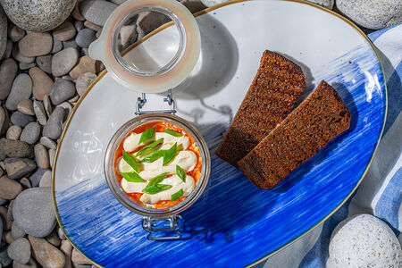 Салат Мимоза с копченой скумбрией