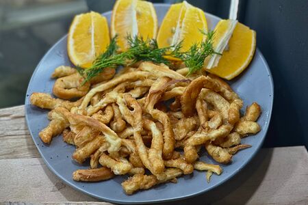 Сыр Чечил жареный