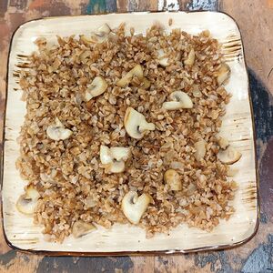 Հաճարով և սնկով փլավ