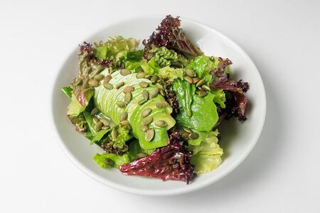 Зеленый салат