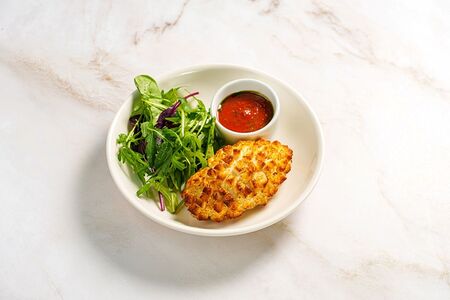 Котлета по-пожарски с картофельным пюре