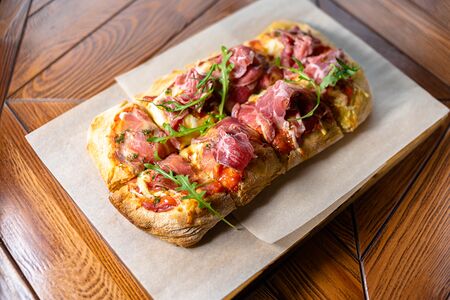 Маргарита с пармской ветчиной