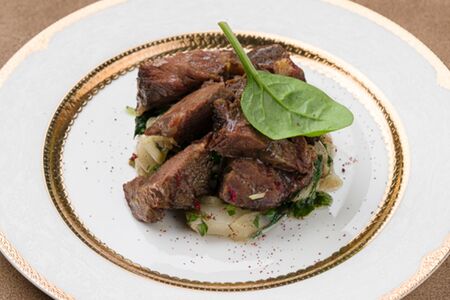 Басма из телячьих щёчек