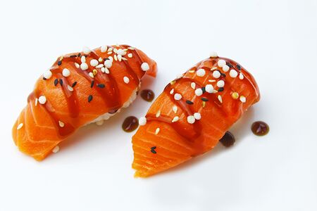 Суши с лососем и терияки