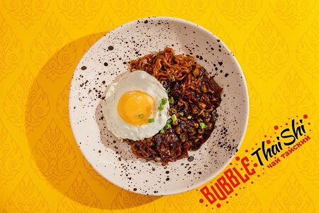 Чачжанмен с курицей