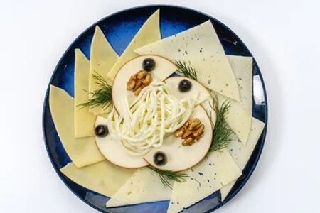 Сырная нарезка