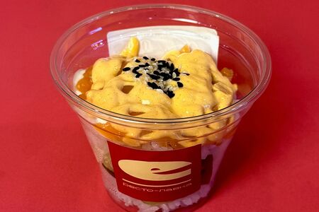 Суши стаканчик с лососем