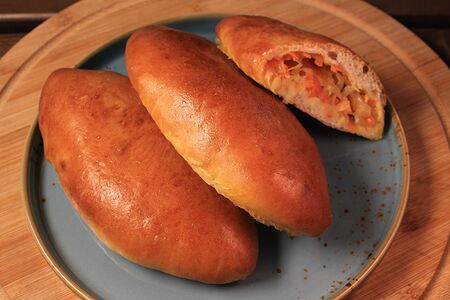 Сет пирожков с капустой