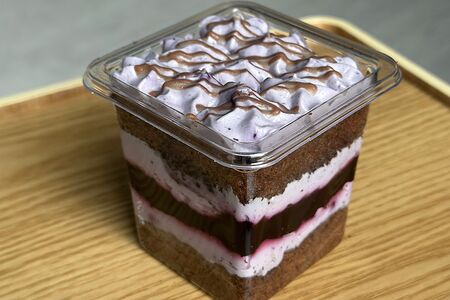 Трайфл черничный