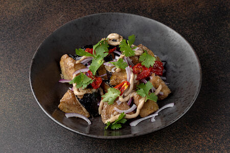 Хрустящие баклажаны с кунжутным соусом