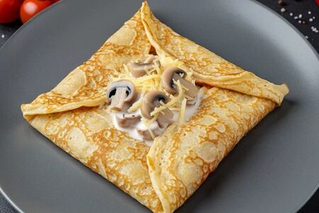 Блин с курицей и сыром