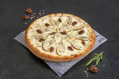 С грушей и горгонзолой