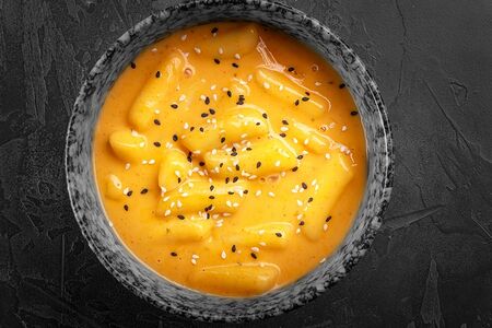 Сырный токпокки