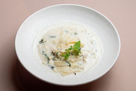 Суп Страчателла