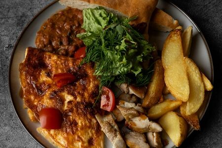 Омлет с домашним цыплёнком