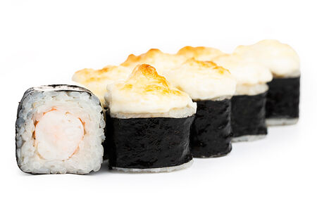 Ролл Маки эби запечённый