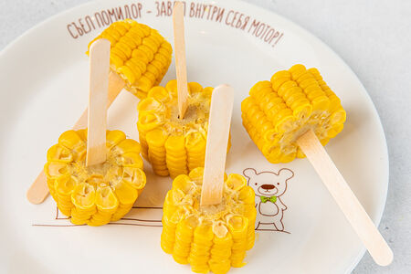 Кукуруза на палочке