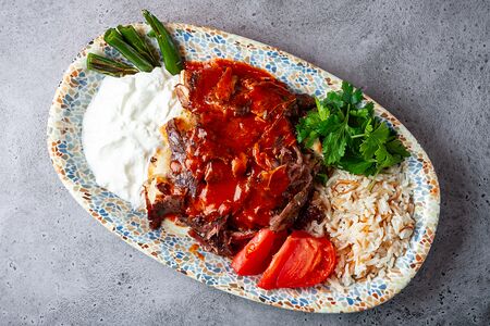 Исканедер дёнер