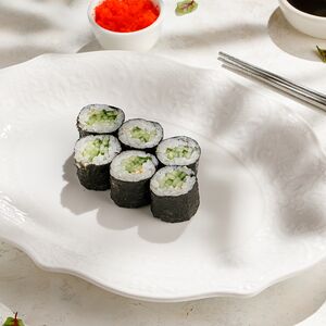 Ролл с огурцом