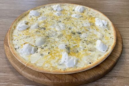 Итальянская пицца пять сыров