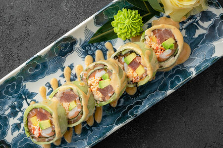 Сашими-ролл в огурце