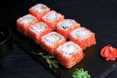 Ролл Калифорния с креветкой