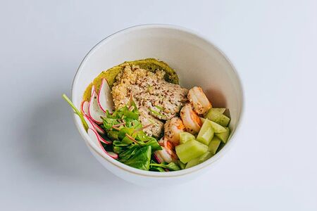 Поке с лососем или креветкой