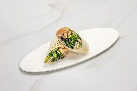 Ролл с гребешком