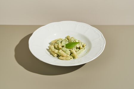 Куриное филе и сливочный песто