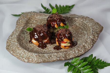 Профитроли