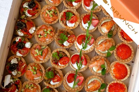 Платтер Праздничные закуски L